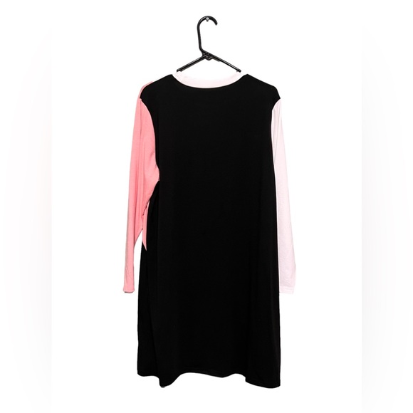 Color Block Tee Dress - Picture 4 of 4